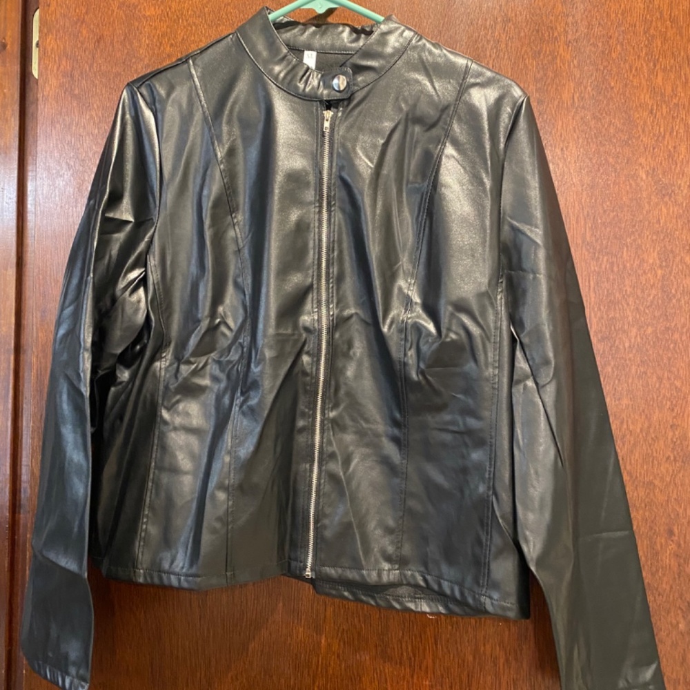 New Faux Leather jacket - Picture 12 of 16